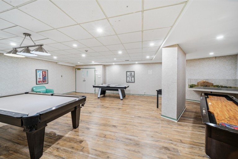 6 Humberline Dr Suite 202, Toronto, Ontario, Canada photo 37