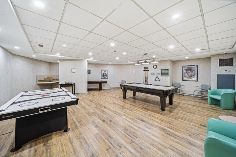 6 Humberline Dr Suite 202, Toronto, Ontario, Canada photo 38