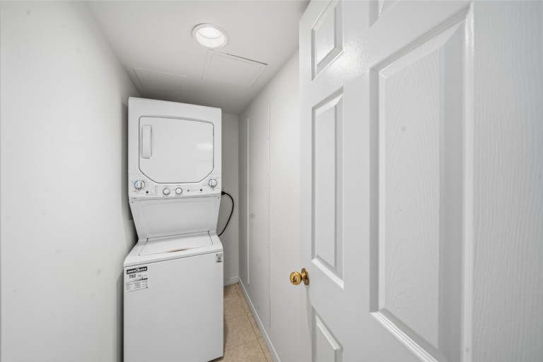 6 Humberline Dr Suite 202, Toronto, Ontario, Canada photo 30