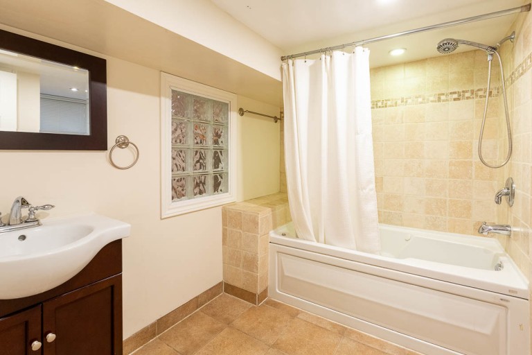 94 Woodside Avenue, Toronto, Ontario, Canada photo 29