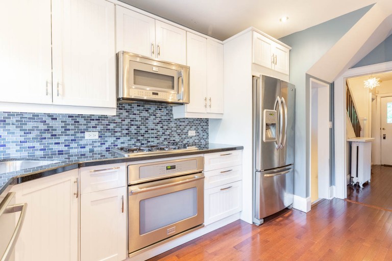 94 Woodside Avenue, Toronto, Ontario, Canada photo 8