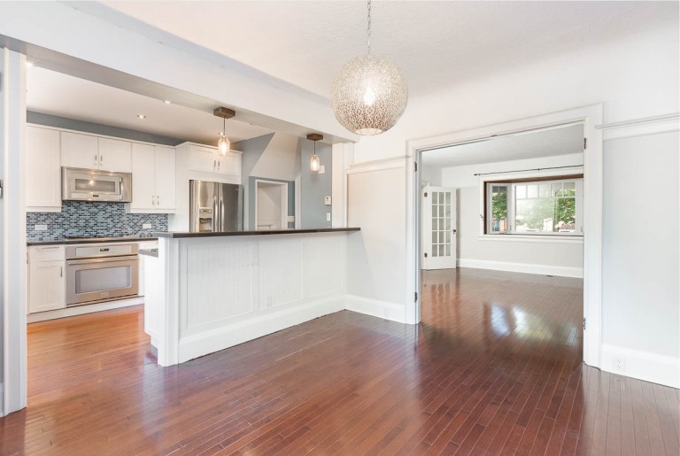 94 Woodside Avenue, Toronto, Ontario, Canada photo 7