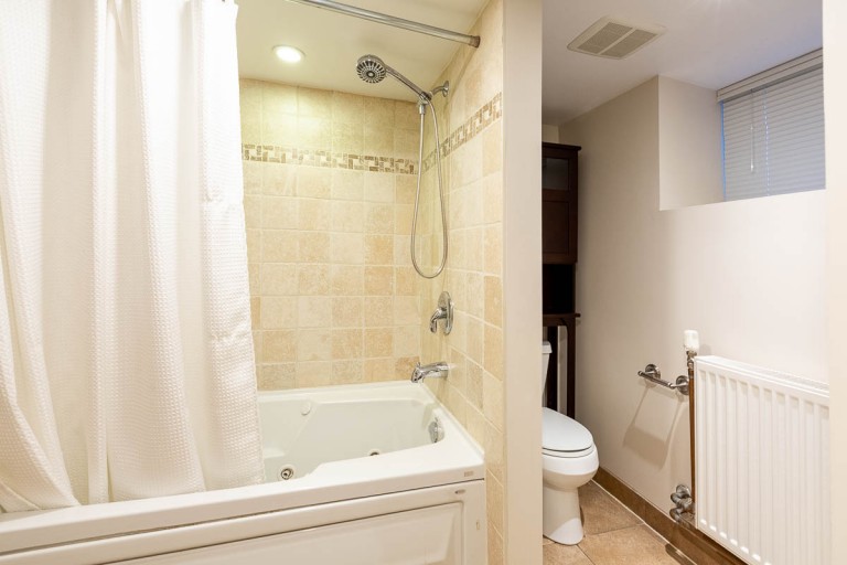 94 Woodside Avenue, Toronto, Ontario, Canada photo 30