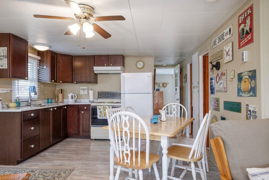 21 FOURTH Avenue, Long Point, Ontario, Canada