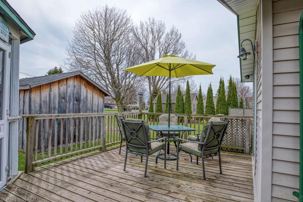 21 FOURTH Avenue, Long Point, Ontario, Canada