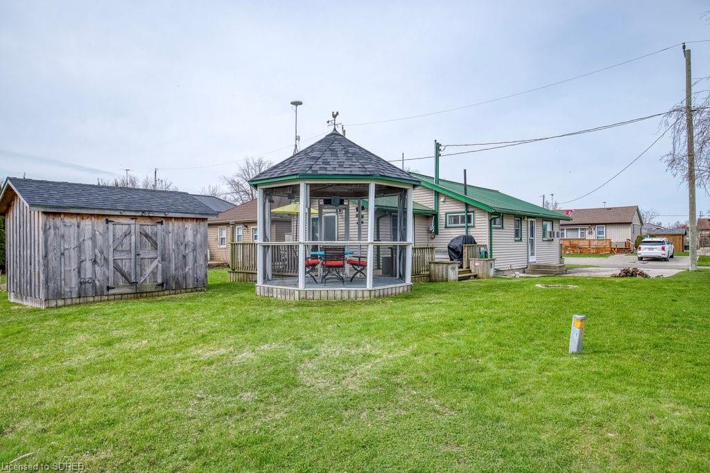 21 FOURTH Avenue, Long Point, Ontario, Canada