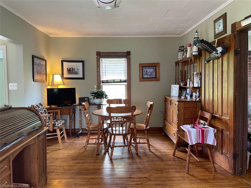 33,35,37 WOLVEN Street, Port Rowan, Ontario, Canada
