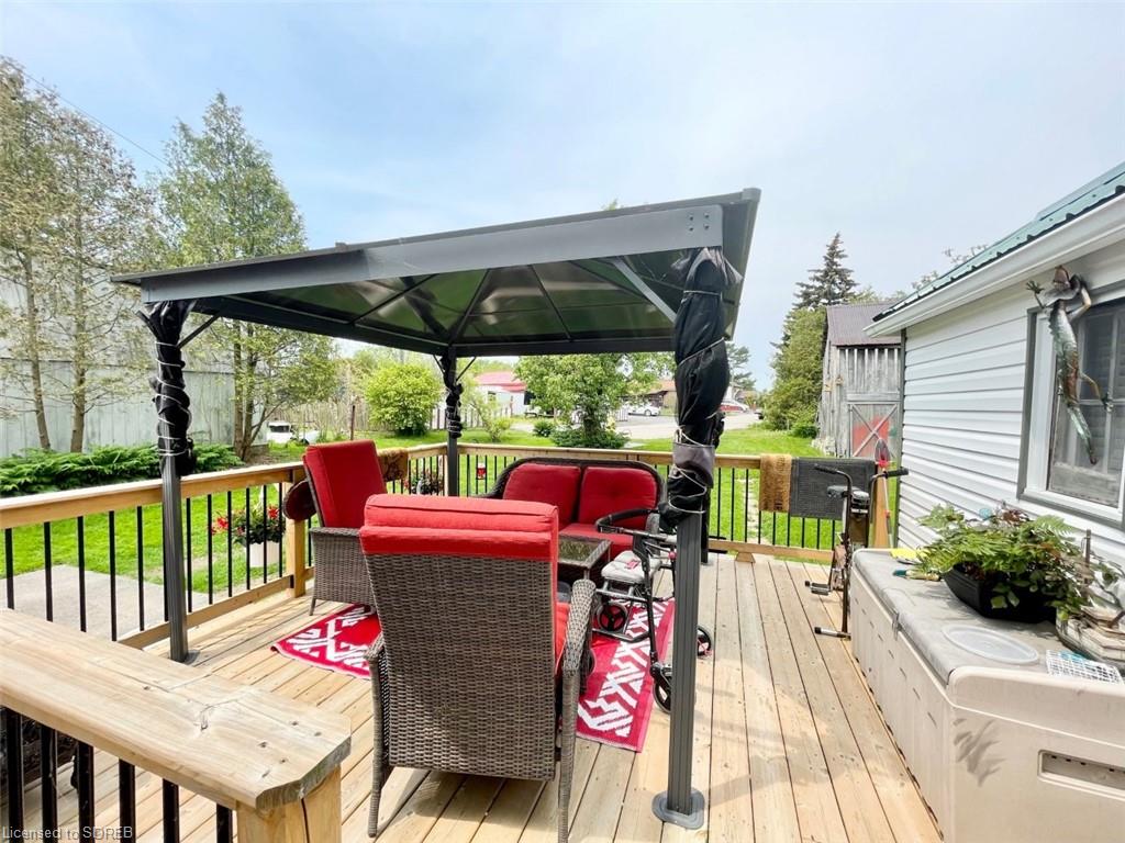 33,35,37 WOLVEN Street, Port Rowan, Ontario, Canada