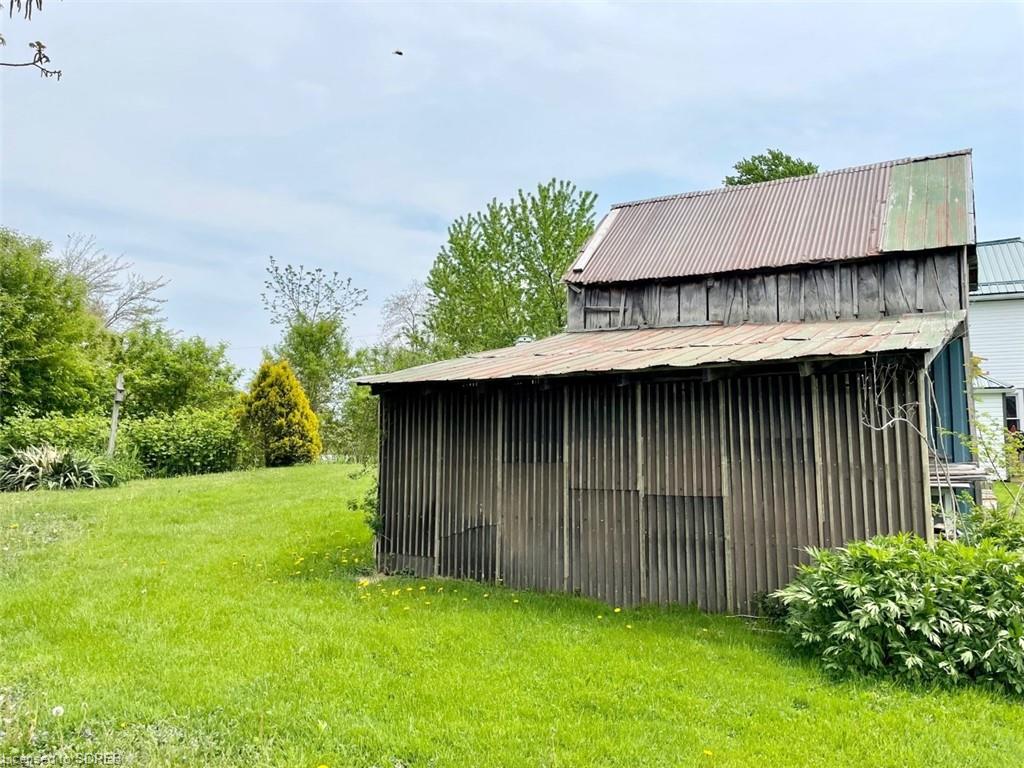33,35,37 WOLVEN Street, Port Rowan, Ontario, Canada