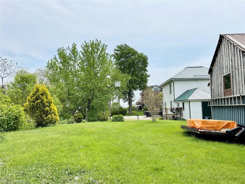 33,35,37 WOLVEN Street, Port Rowan, Ontario, Canada