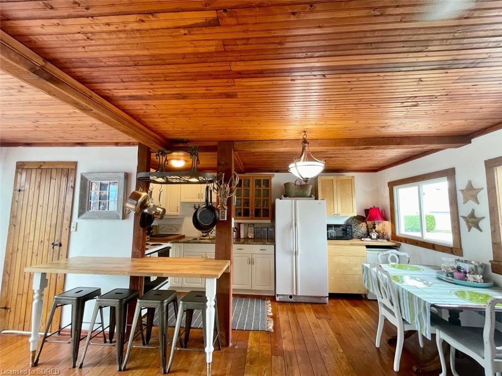 35 ROGERS Avenue, Long Point, Ontario, Canada