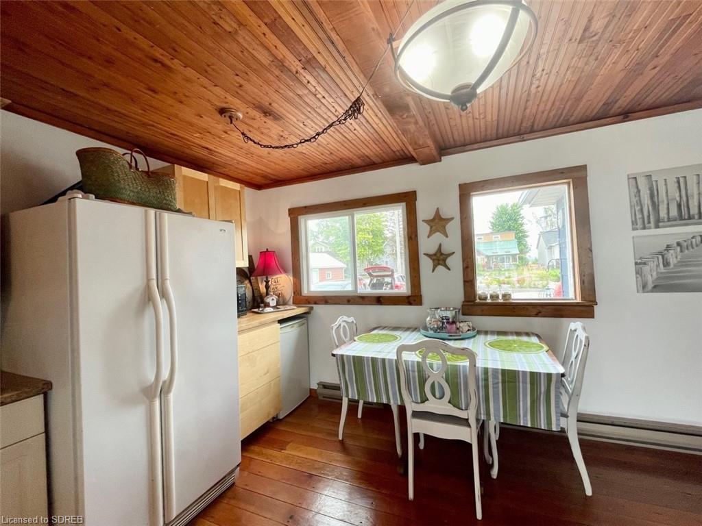 35 ROGERS Avenue, Long Point, Ontario, Canada