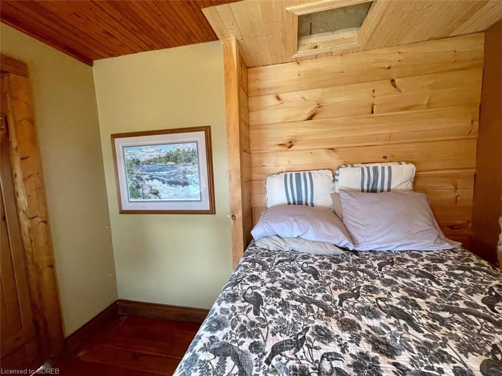35 ROGERS Avenue, Long Point, Ontario, Canada