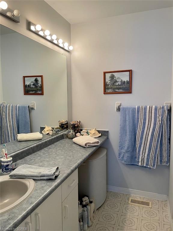 17 WALSINGHAM Drive, Port Rowan, Ontario, Canada