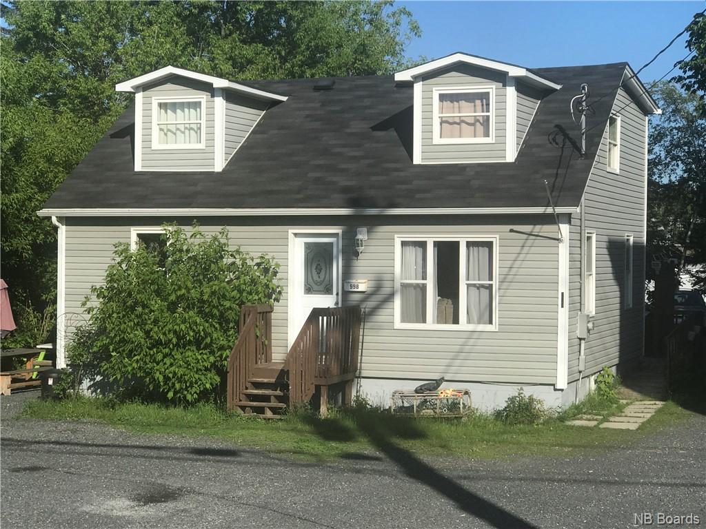 998 Hanwell Road, Fredericton New Brunswick, Canada