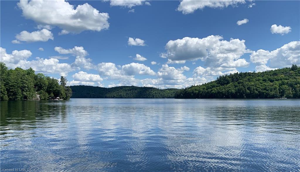 1027 STONEGATE Court, Haliburton, Ontario, Canada