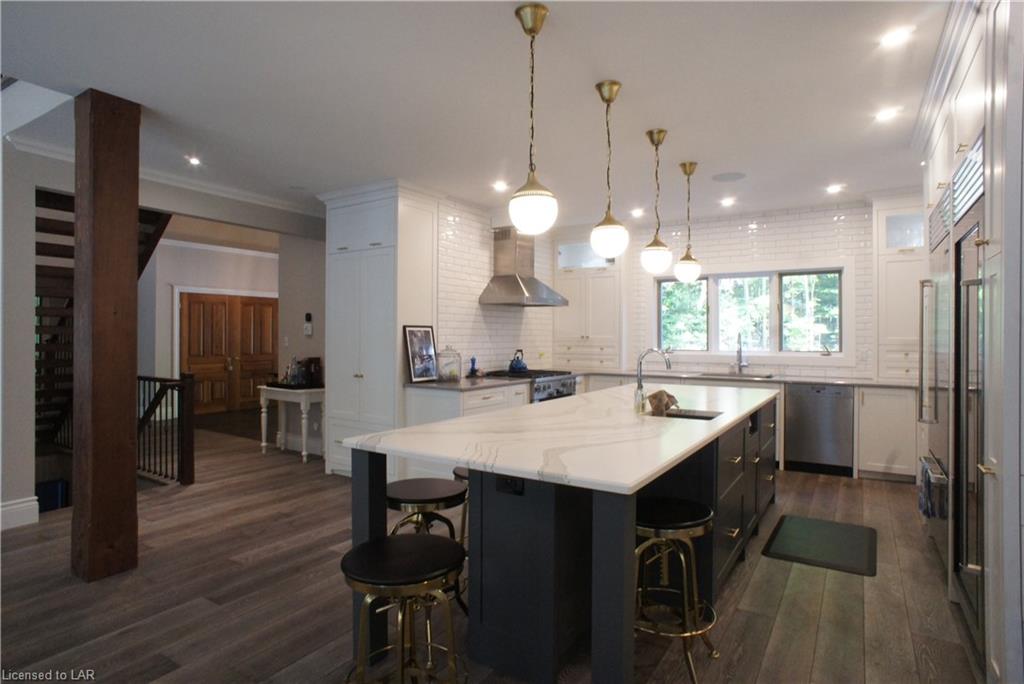 1027 STONEGATE Court, Haliburton, Ontario, Canada