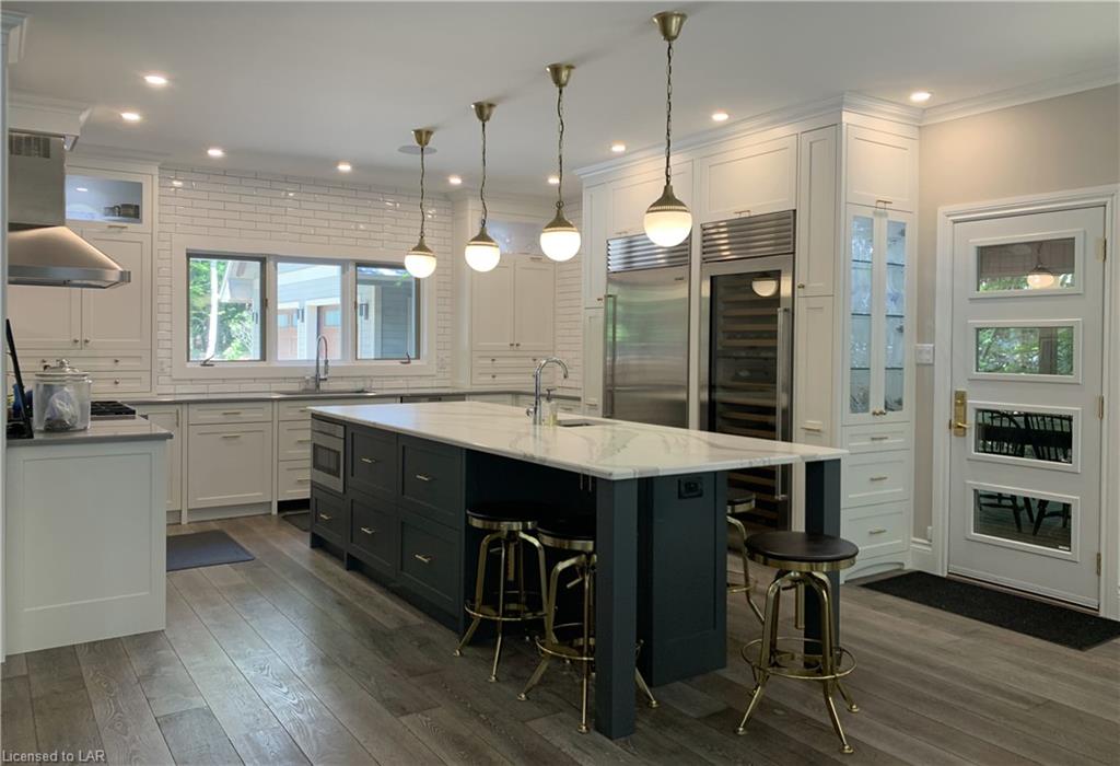 1027 STONEGATE Court, Haliburton, Ontario, Canada