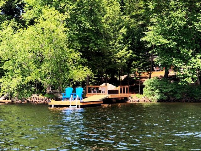 1027 PONDEROSA Trail, Haliburton, Ontario, Canada