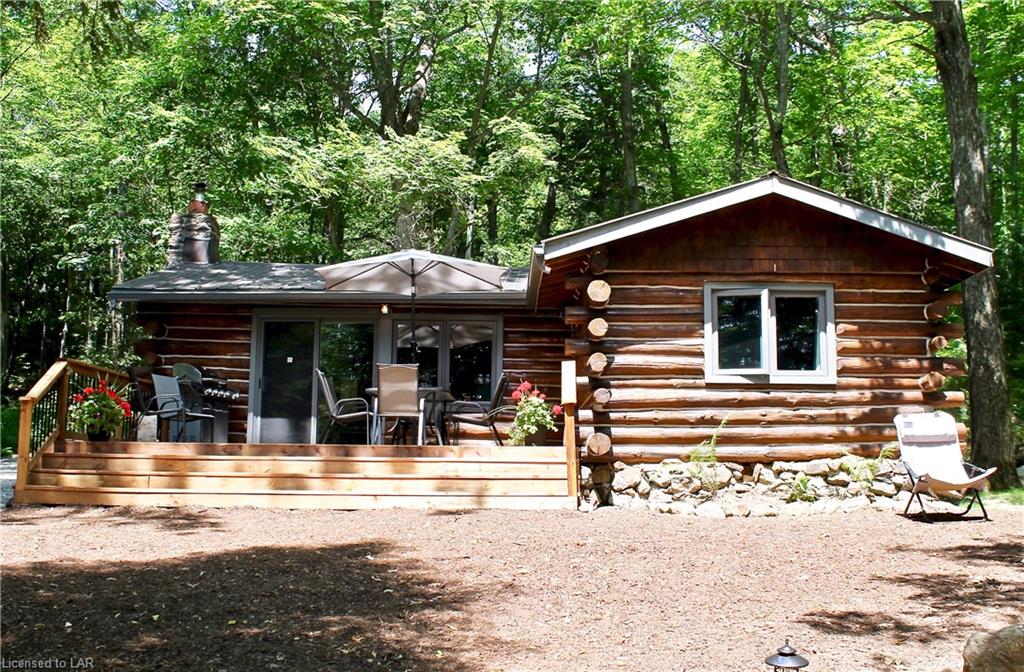 1027 PONDEROSA Trail, Haliburton, Ontario, Canada