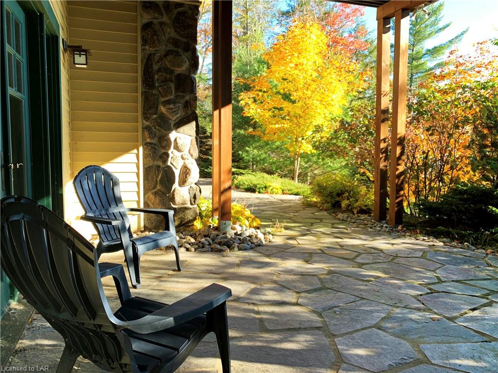 2946 WEST SHORE Road, Haliburton, Ontario, Canada