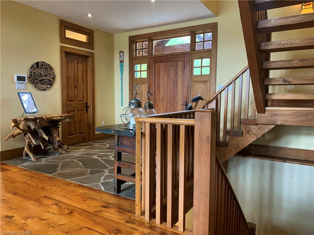 2946 WEST SHORE Road, Haliburton, Ontario, Canada