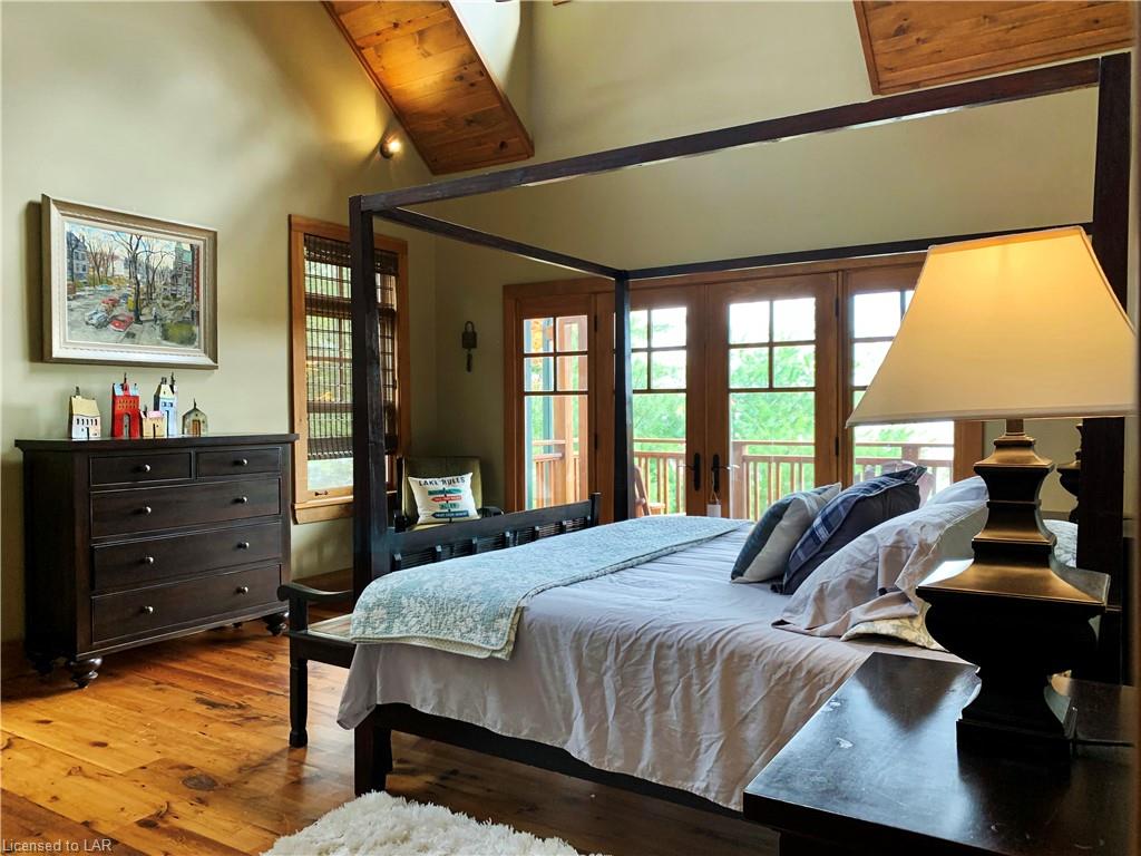 2946 WEST SHORE Road, Haliburton, Ontario, Canada