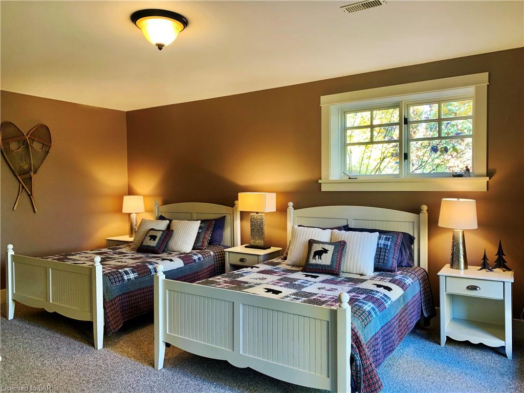 2946 WEST SHORE Road, Haliburton, Ontario, Canada