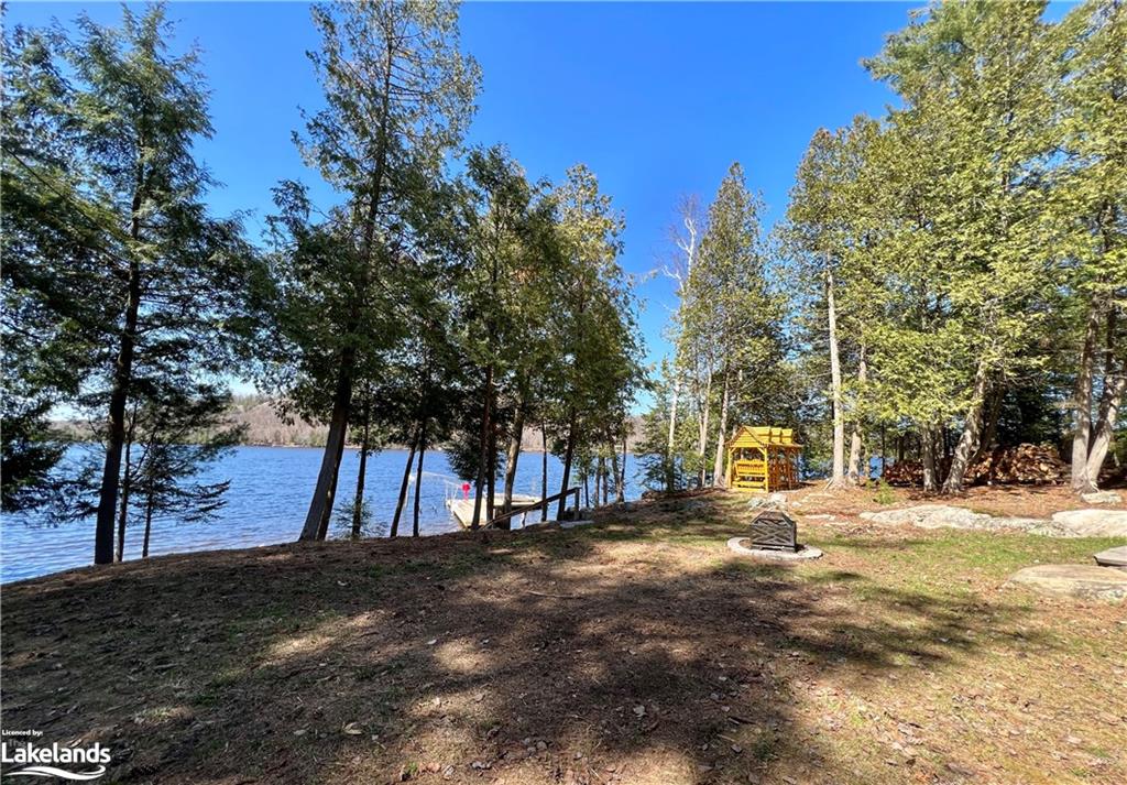 1172 PAINT LAKE Road, Lake of Bays, Ontario, Canada