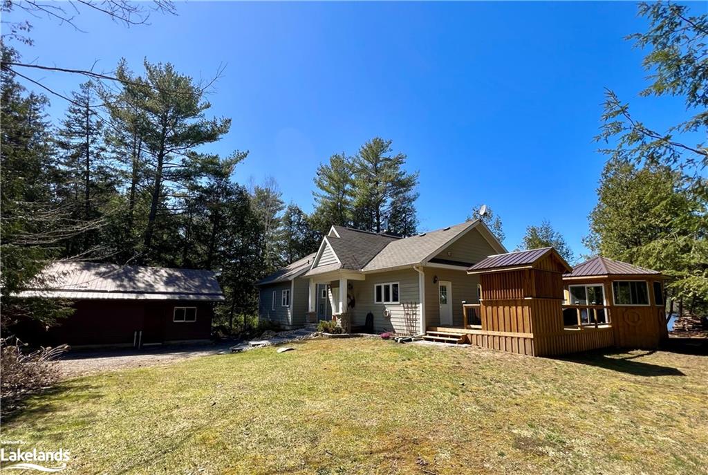 1172 PAINT LAKE Road, Lake of Bays, Ontario, Canada