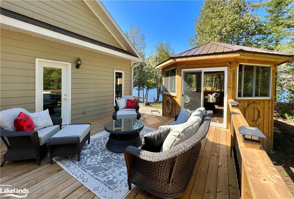 1172 PAINT LAKE Road, Lake of Bays, Ontario, Canada