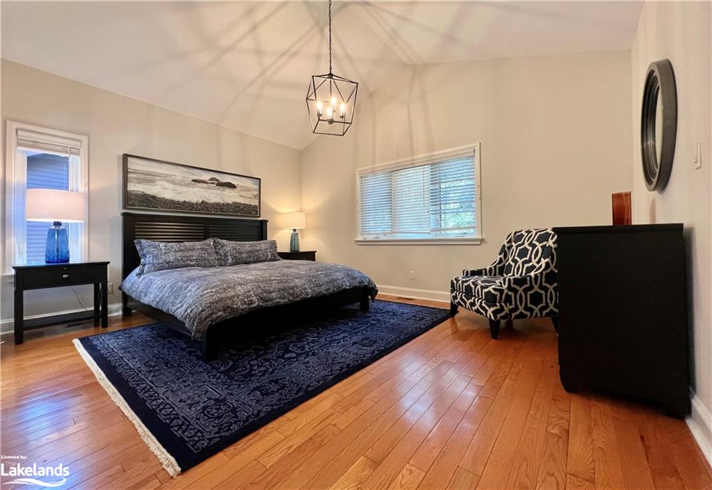 1172 PAINT LAKE Road, Lake of Bays, Ontario, Canada