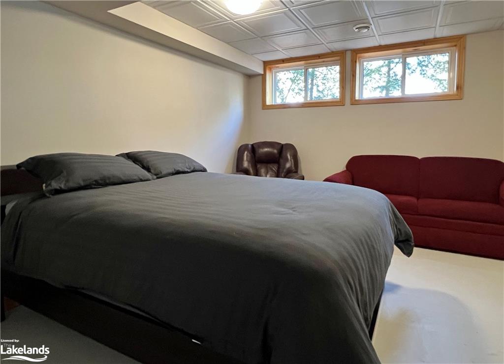 1172 PAINT LAKE Road, Lake of Bays, Ontario, Canada