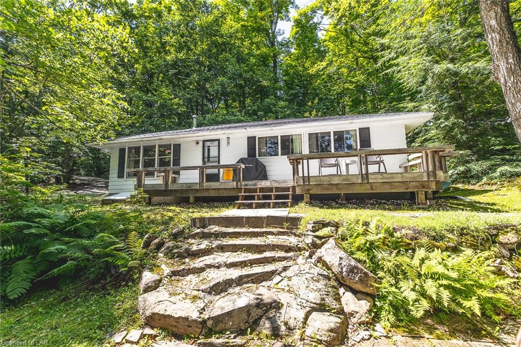 1023 ROLLAND Drive, Haliburton, Ontario, Canada
