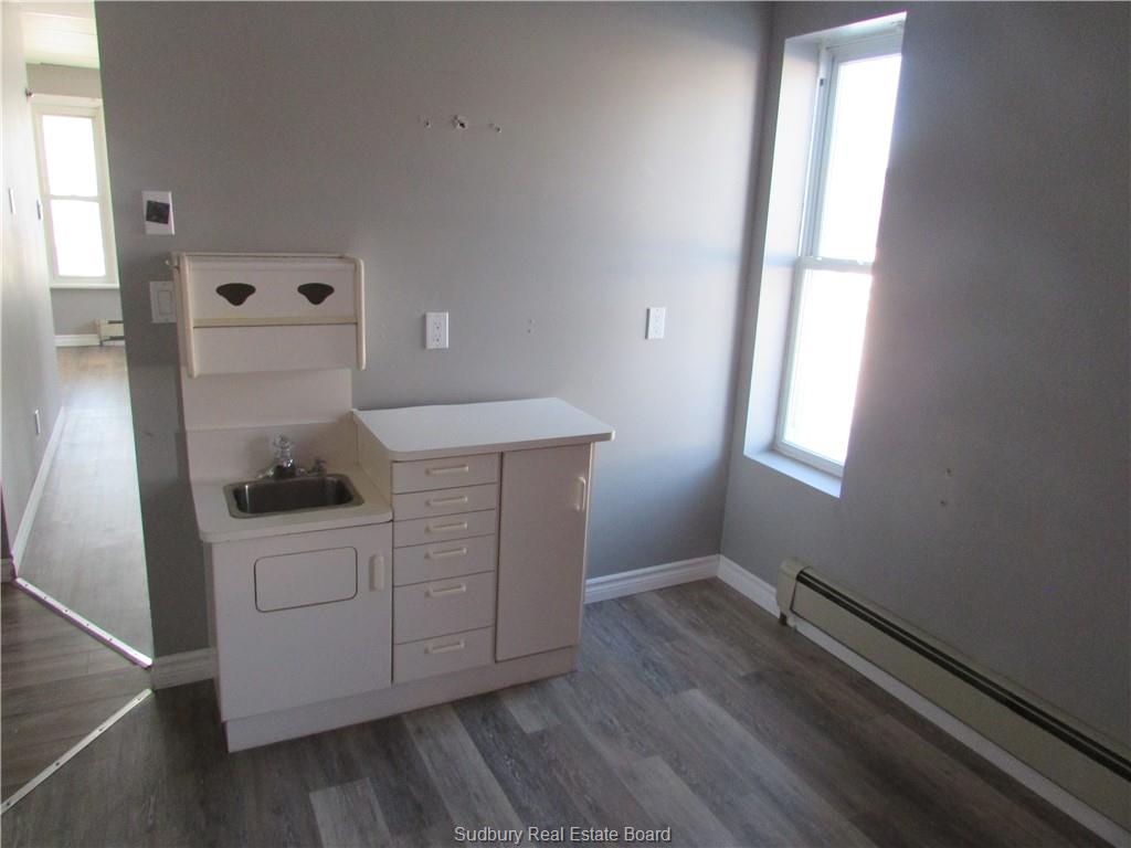 3511 Errington Street, Chelmsford, Ontario, Canada