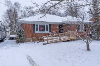 163 River St, Brock Ontario, Canada