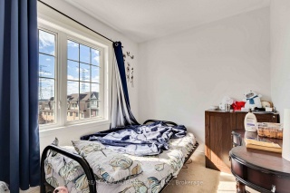 2674 Magdalene Path E, Oshawa Ontario