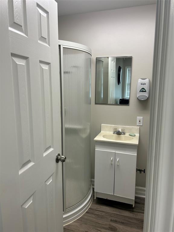 375 MC GREGOR Sideroad South, Sarnia, Ontario, Canada photo 14