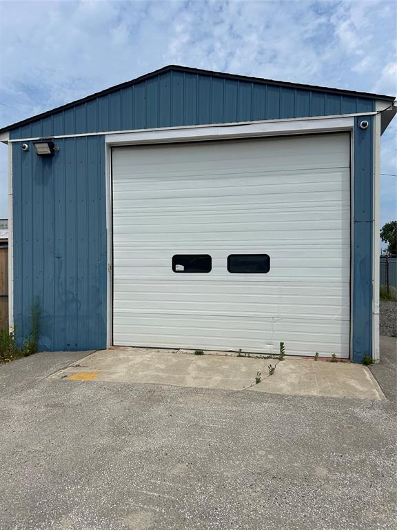 375 MC GREGOR Sideroad South, Sarnia, Ontario, Canada photo 16