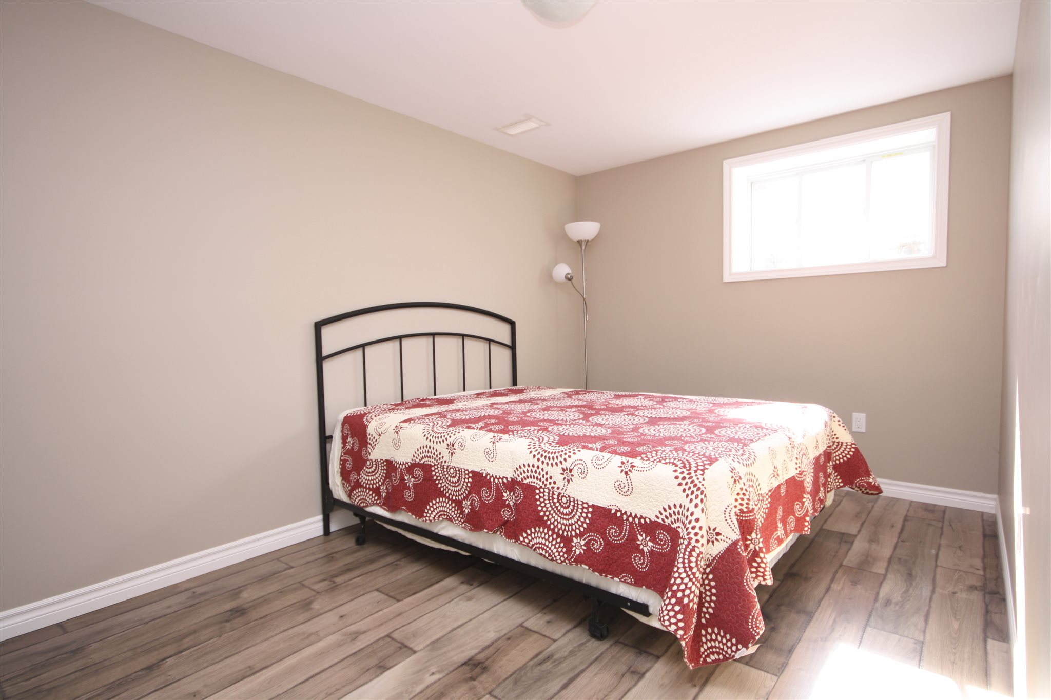 1389 Waterside Way, Kingston Ontario, Canada