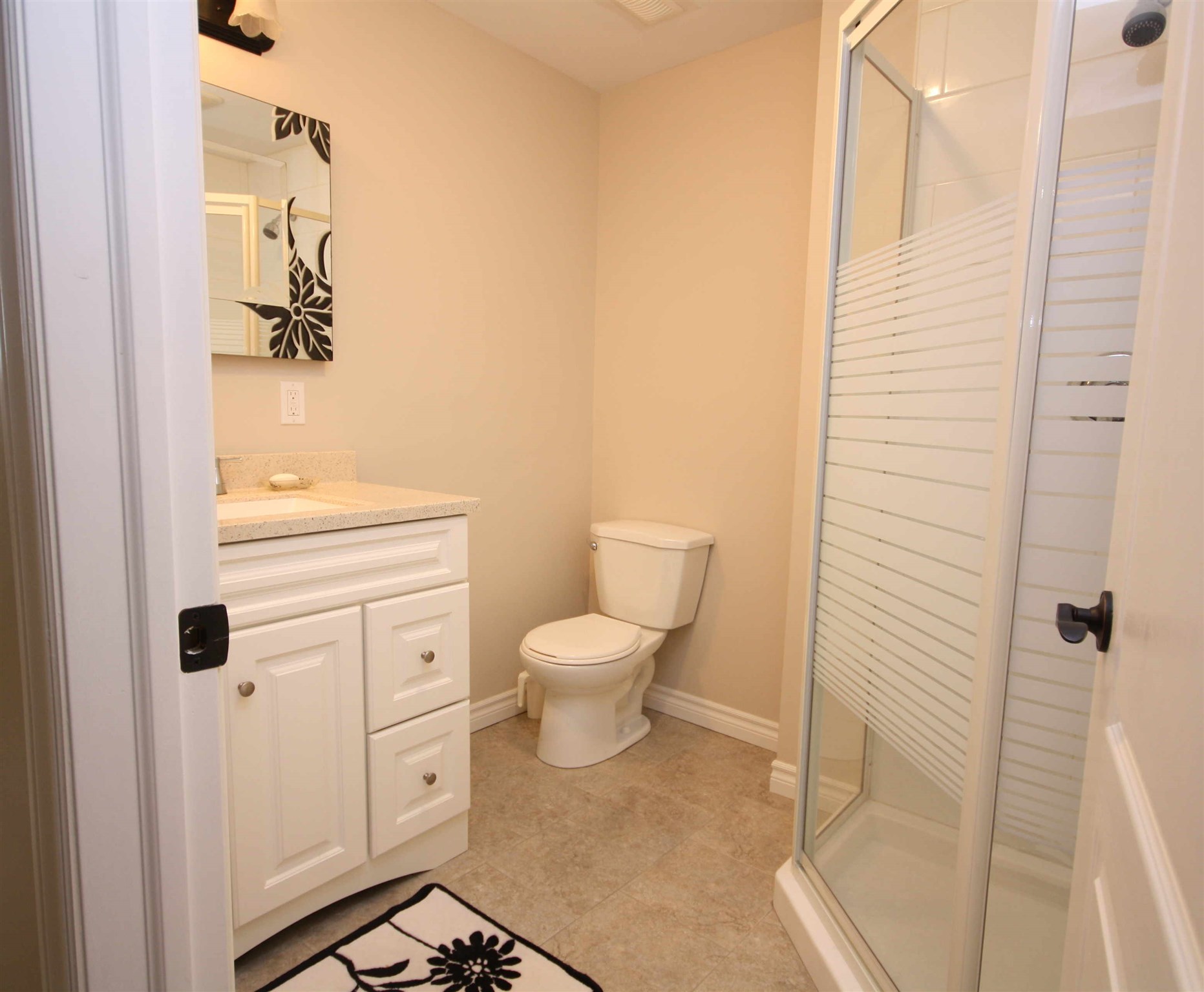 1389 Waterside Way, Kingston Ontario, Canada