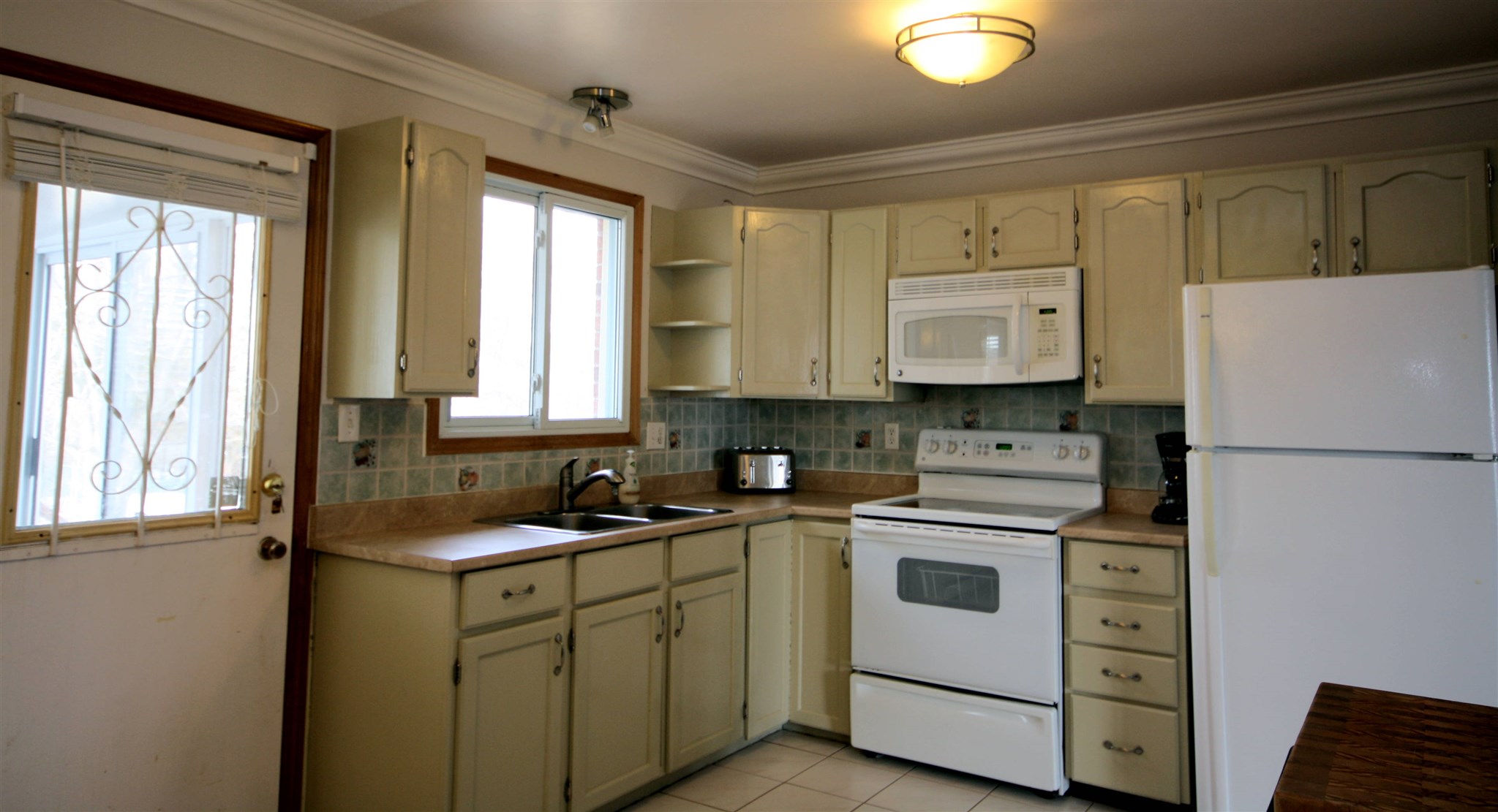88 Ford Street, Kingston Ontario, Canada