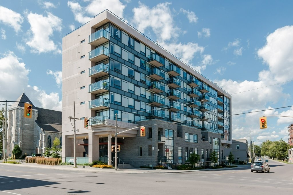Unit# 708 121 Queen Street, Kingston Ontario, Canada