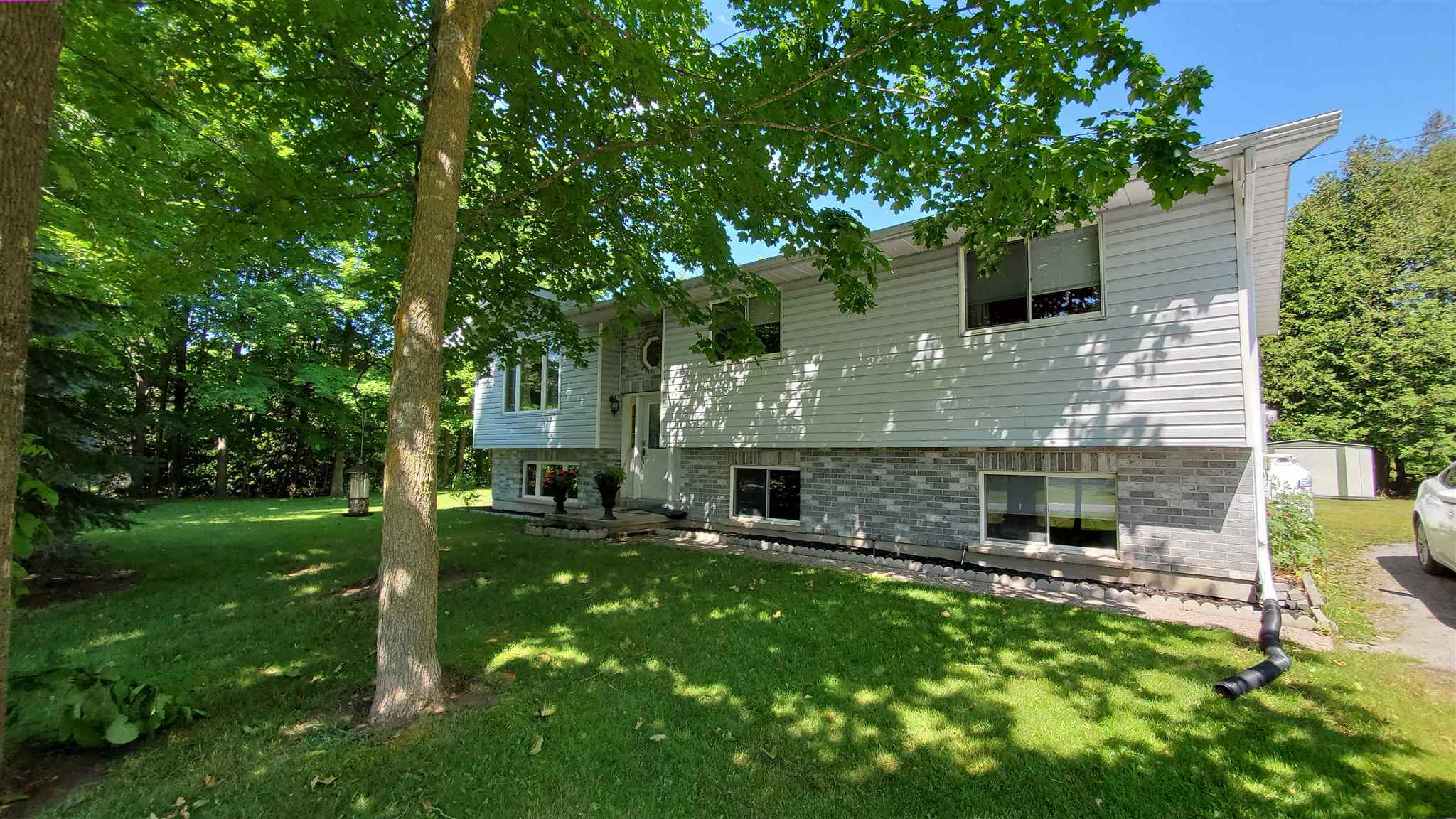 469 Adair Road, Tamworth Ontario, Canada
