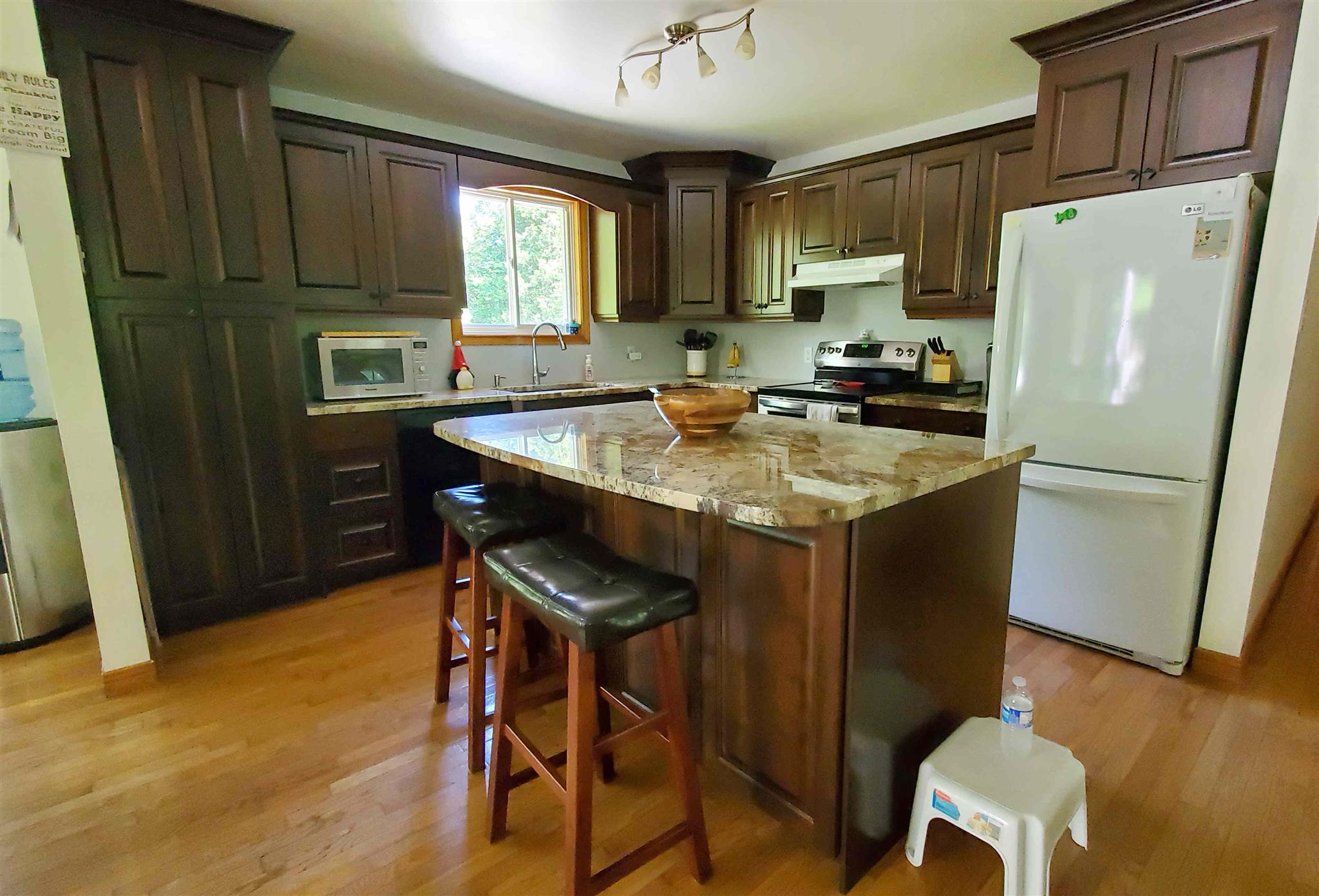 469 Adair Road, Tamworth Ontario, Canada