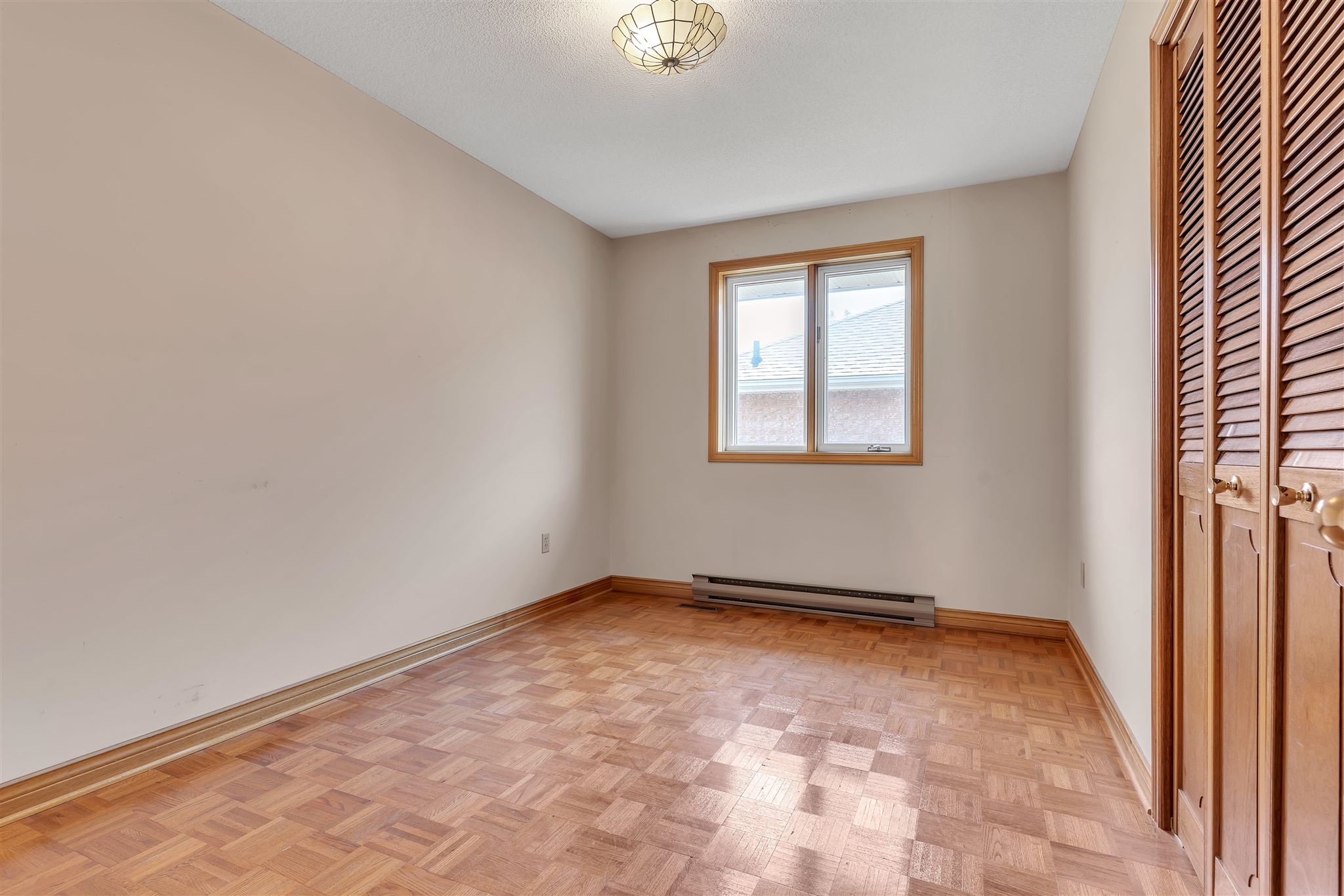 670 Summerfield Place, Kingston, Ontario, Canada