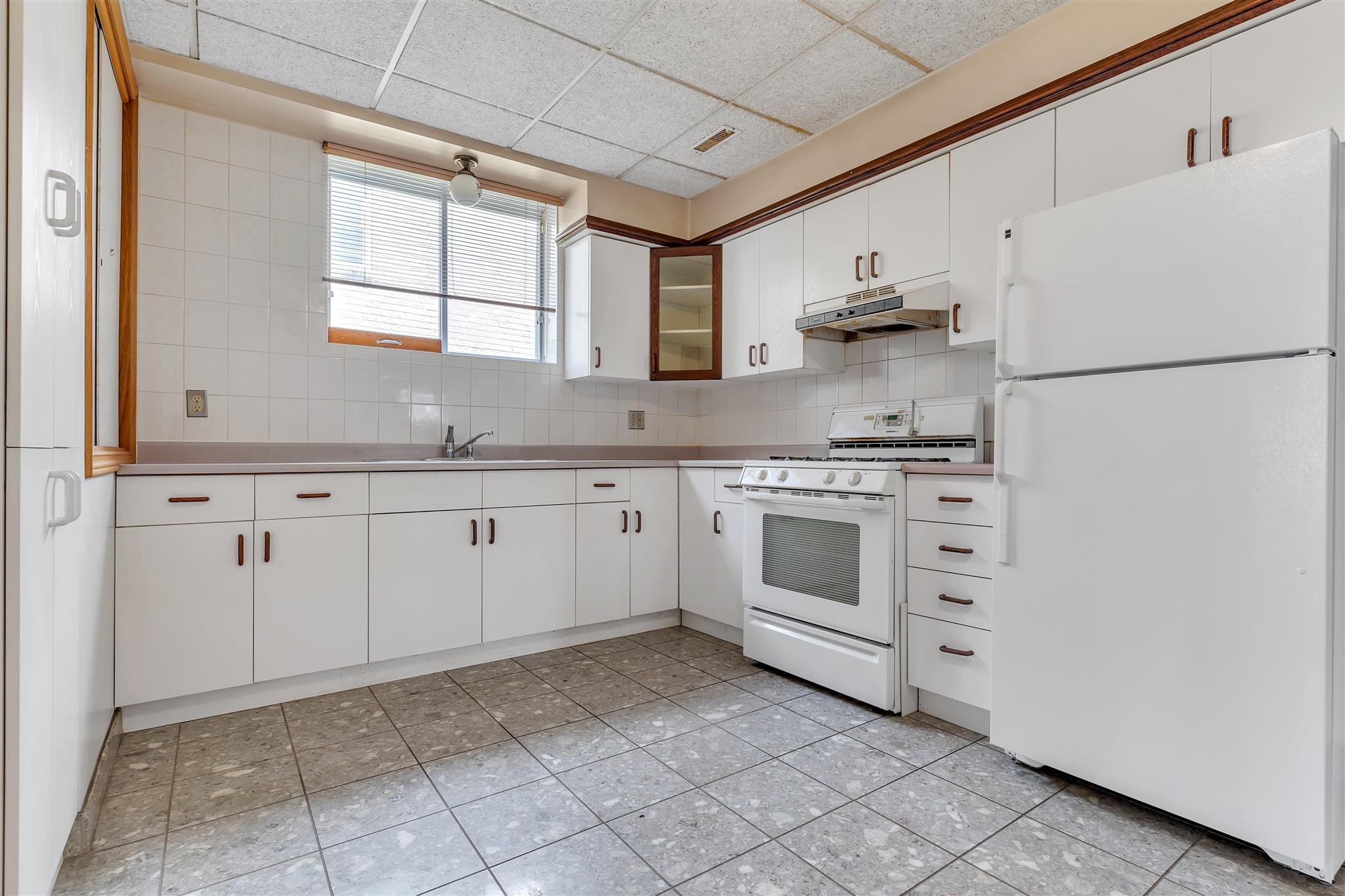 670 Summerfield Place, Kingston, Ontario, Canada