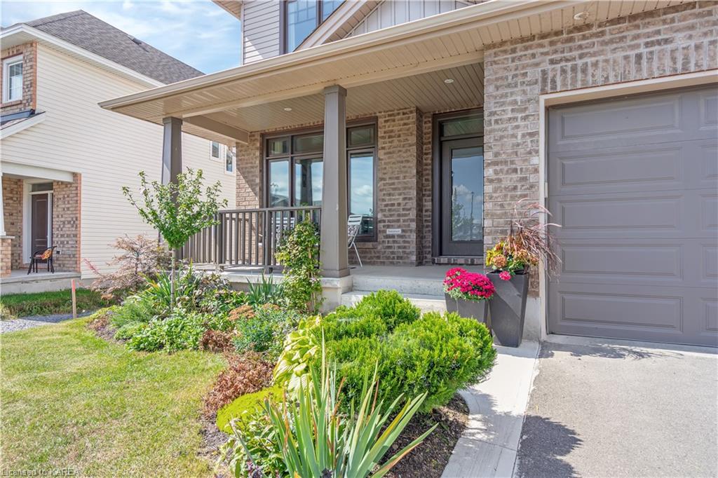 864 STONEWALK Drive, Kingston, Ontario, Canada