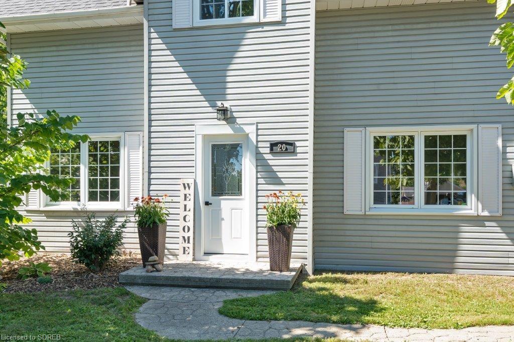 20 PRICE Street, Port Rowan, Ontario, Canada