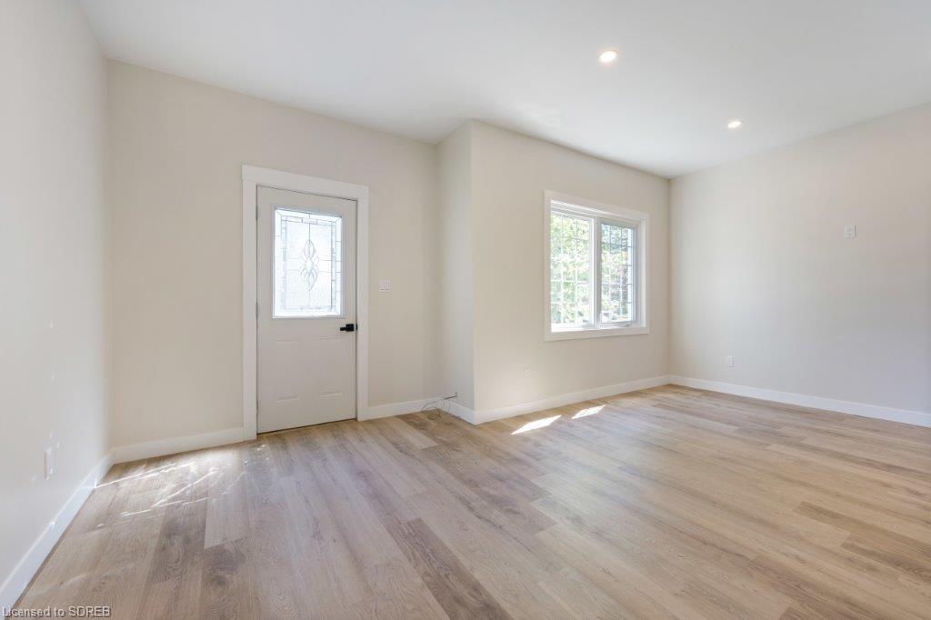 20 PRICE Street, Port Rowan, Ontario, Canada